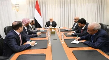 قرارات رئاسية جديدة.. مجلس القيادة الرئاسي يحدد أولويات تطبيع الأوضاع في المحافظات المحررة